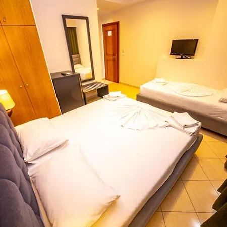 Vista Mare 3* Ksamil