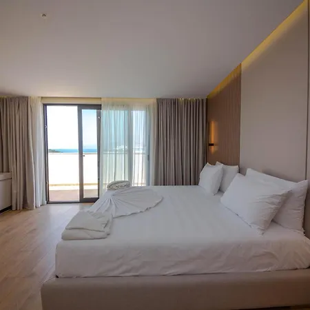 Vista Mare فندق 3*